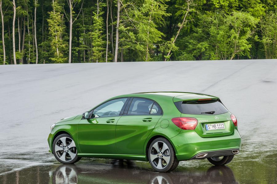  Mercedes-Benz A220 d 4Matic Style 2015 года  (фото 18 из 18)